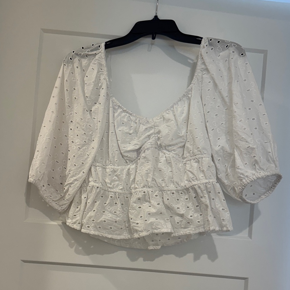 A New Day Eyelet Blouse 3/4 Sleeve Crop Top Women’s Size Medium White Cowgirl